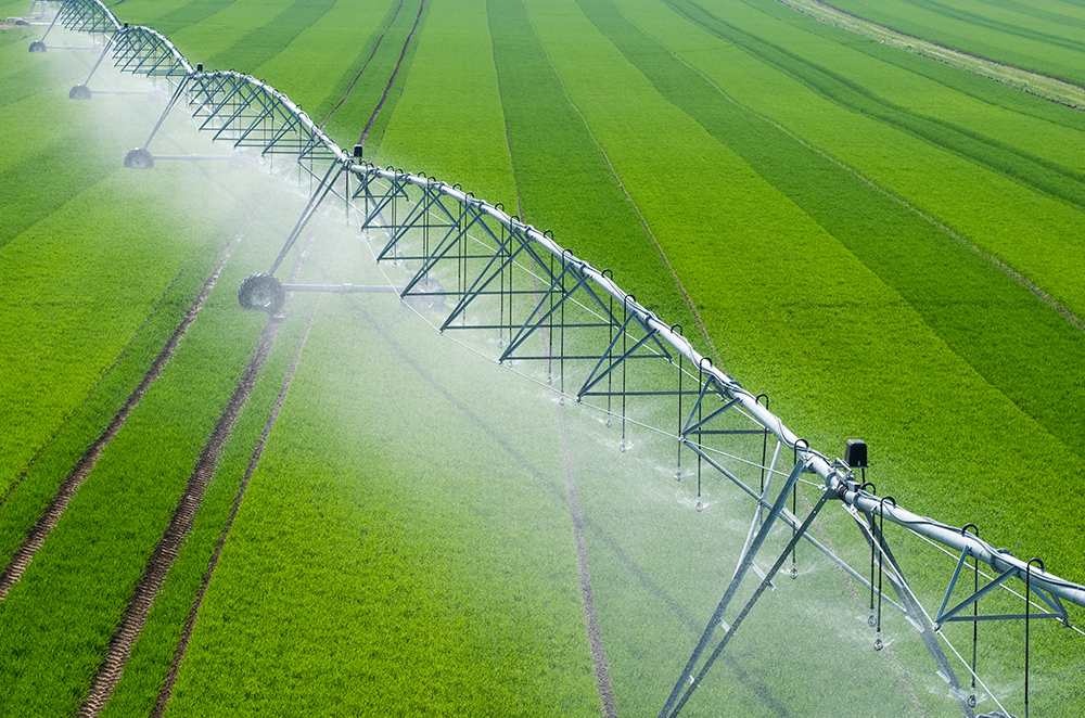 L’IRRIGATION AGRICOLE : UN CADRE REGLEMENTAIRE QUI EVOLUE POUR UNE GESTION RESPONSABLE DE L’EAU